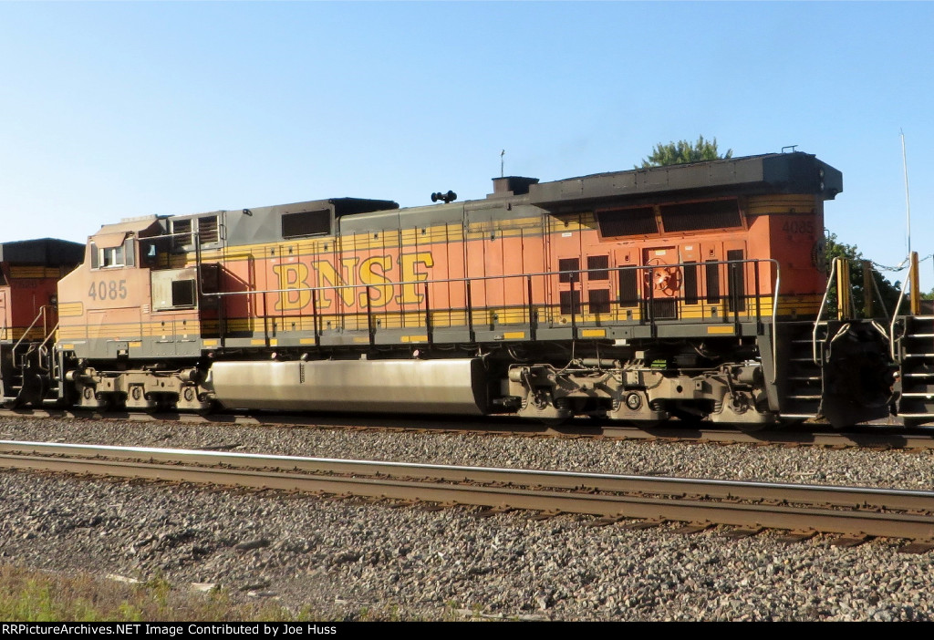 BNSF 4085